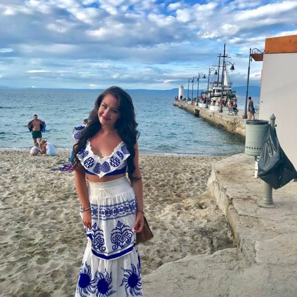 Meet your Posher, Virginia